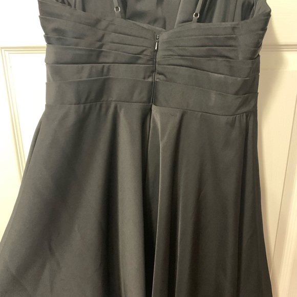 Black Dress - Picture 2 of 3